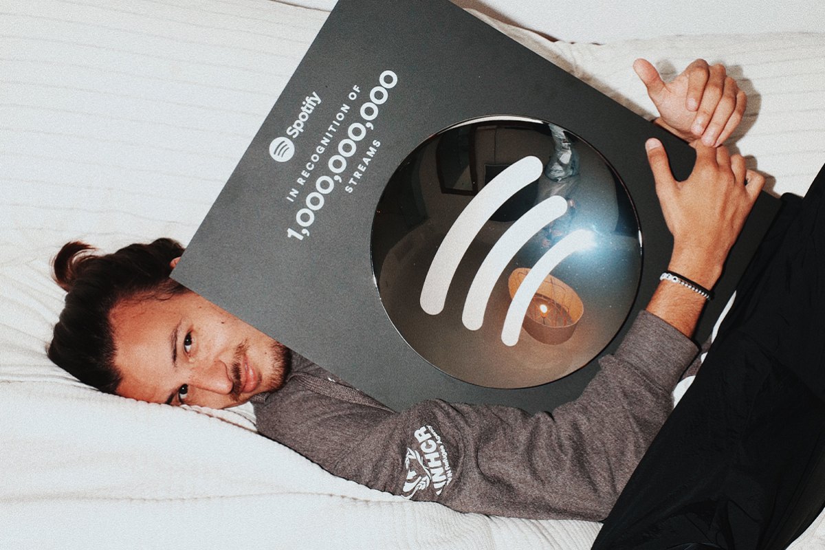 Danny Ocean dedica su billón en Spotify a los refugiados