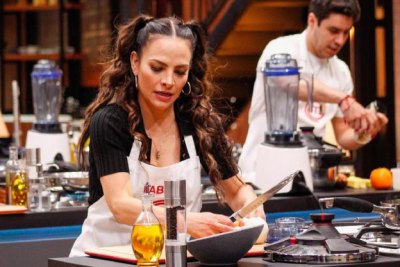 Fabiola Campomanes sigue avanzado en Master Chef México