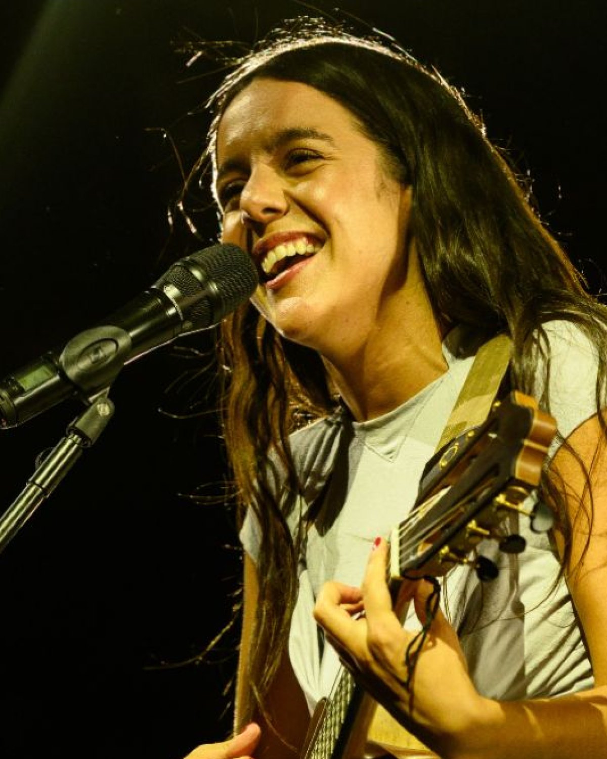 ¡Valeria Castro conquista con éxito el Teatro de la Ciudad!